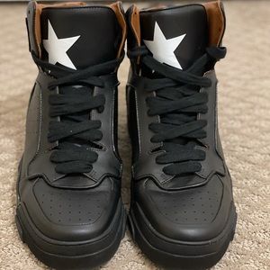 Designer High Top Sneakers